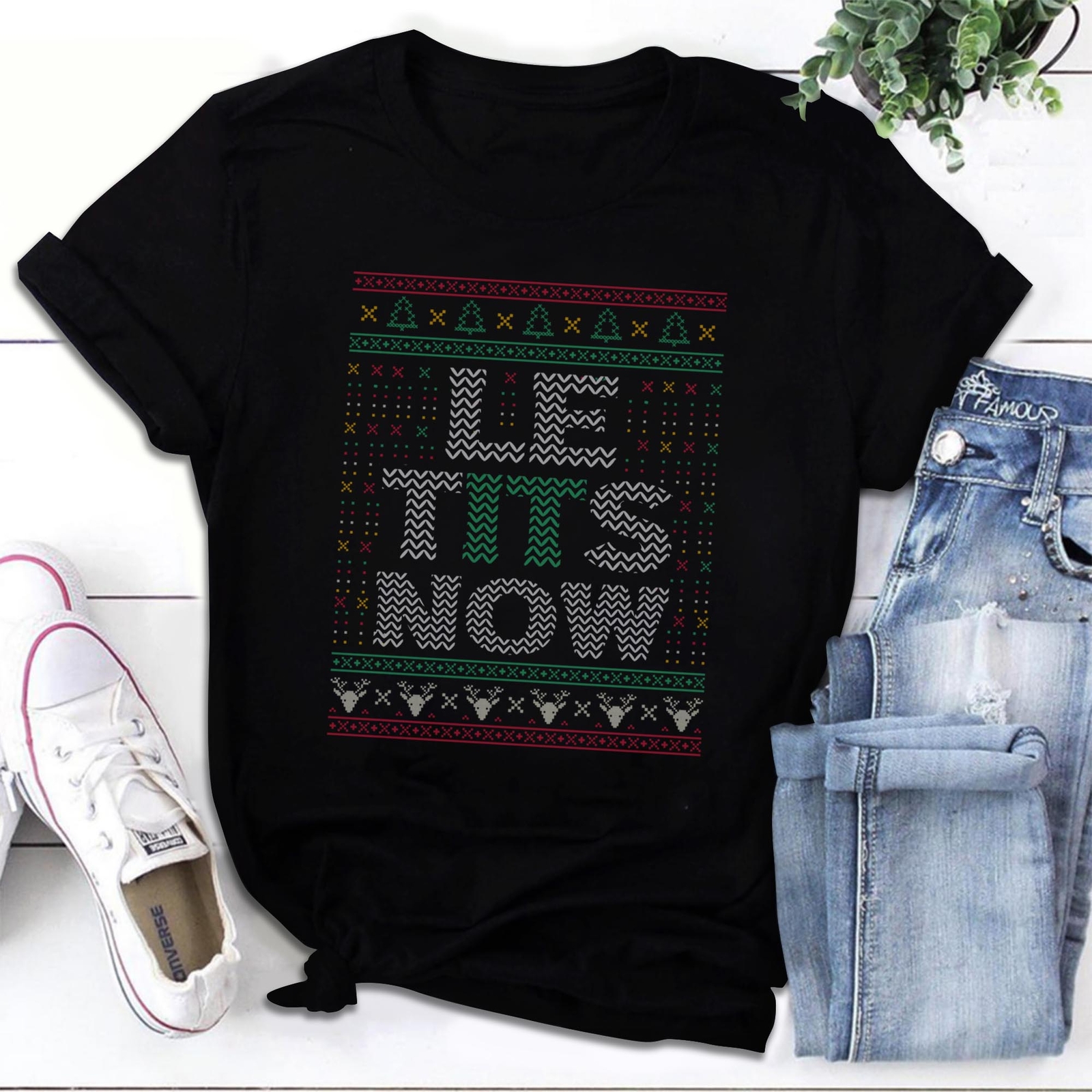 Street Fashion Now - Le Tits Now Christmas Let It