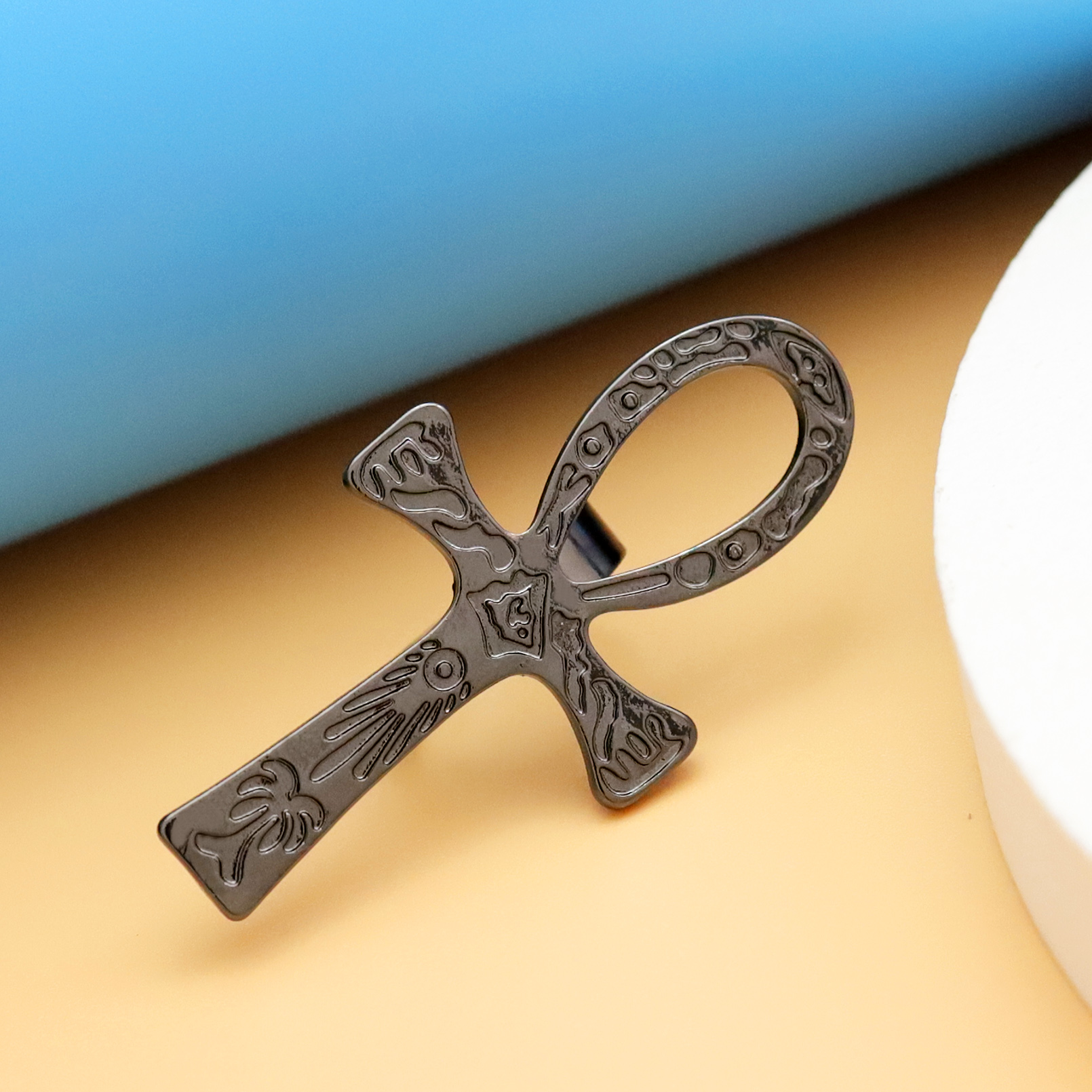 Black Ankh Cross Ring Tribal E - Street Fashion Egypt avaliação e preço